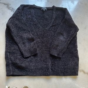 Express V neck sweater xs